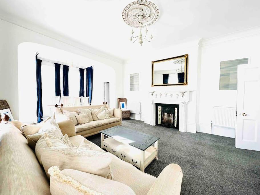 Flat 4 Marine Parade House, 1 East Cliff- Next To Dover Port, White Cliffs, Beach, Castle Zewnętrze zdjęcie