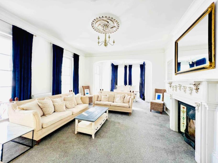 Flat 4 Marine Parade House, 1 East Cliff- Next To Dover Port, White Cliffs, Beach, Castle Zewnętrze zdjęcie
