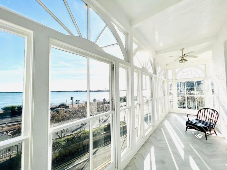 Flat 4 Marine Parade House, 1 East Cliff- Next To Dover Port, White Cliffs, Beach, Castle Zewnętrze zdjęcie