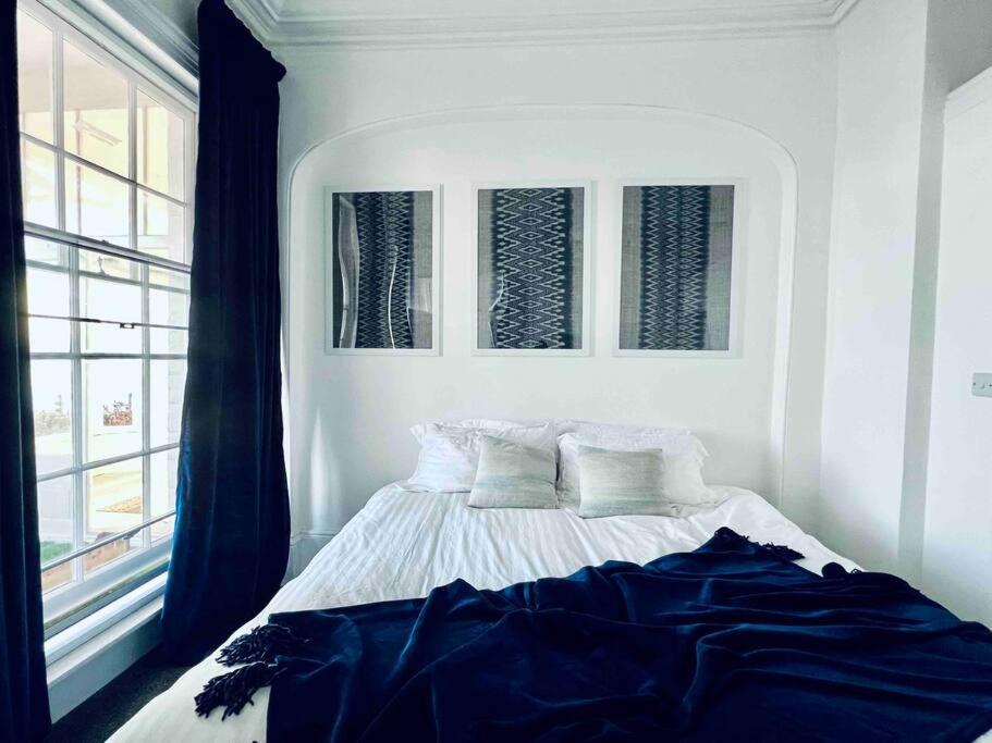 Flat 4 Marine Parade House, 1 East Cliff- Next To Dover Port, White Cliffs, Beach, Castle Zewnętrze zdjęcie
